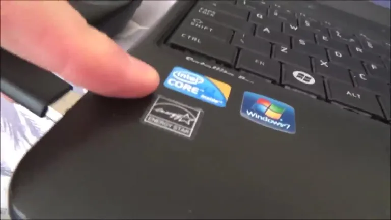 Plug Xbox 360 to Laptop