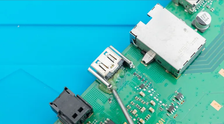 Apply Flux On Smaller Pins