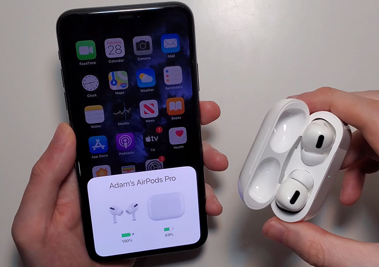Check Airpods And The Charging Case Battery