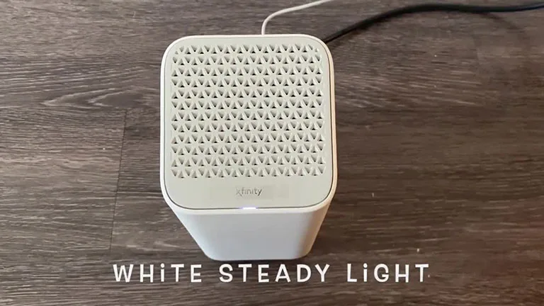 White Steady Light on Xfinity Router White Steady Light on Xfinity Router
