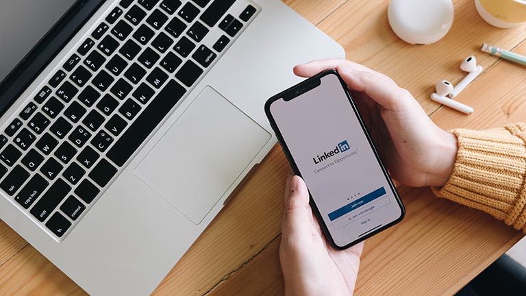 Linkedin App On Phone